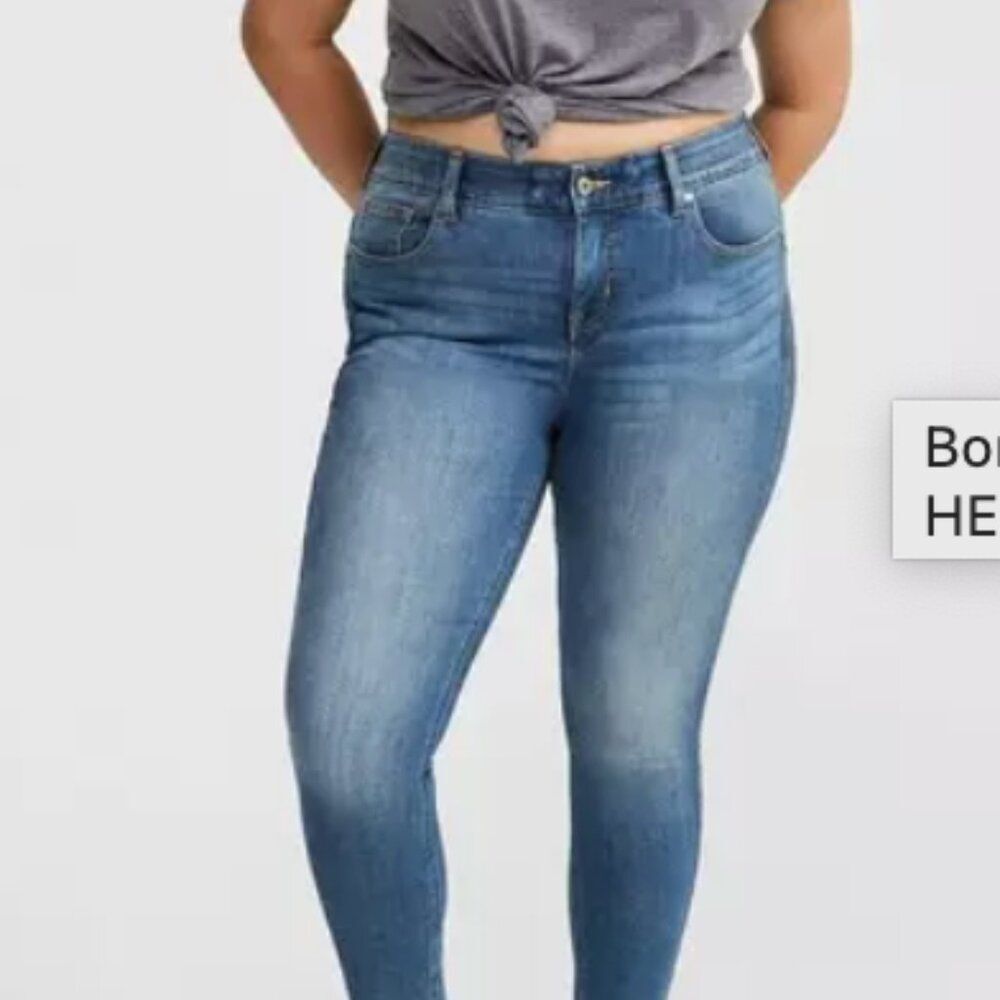 Torrid Bombshell Skinny Premium Stretch Jeans Women’s 26S Dark Wash EUC
